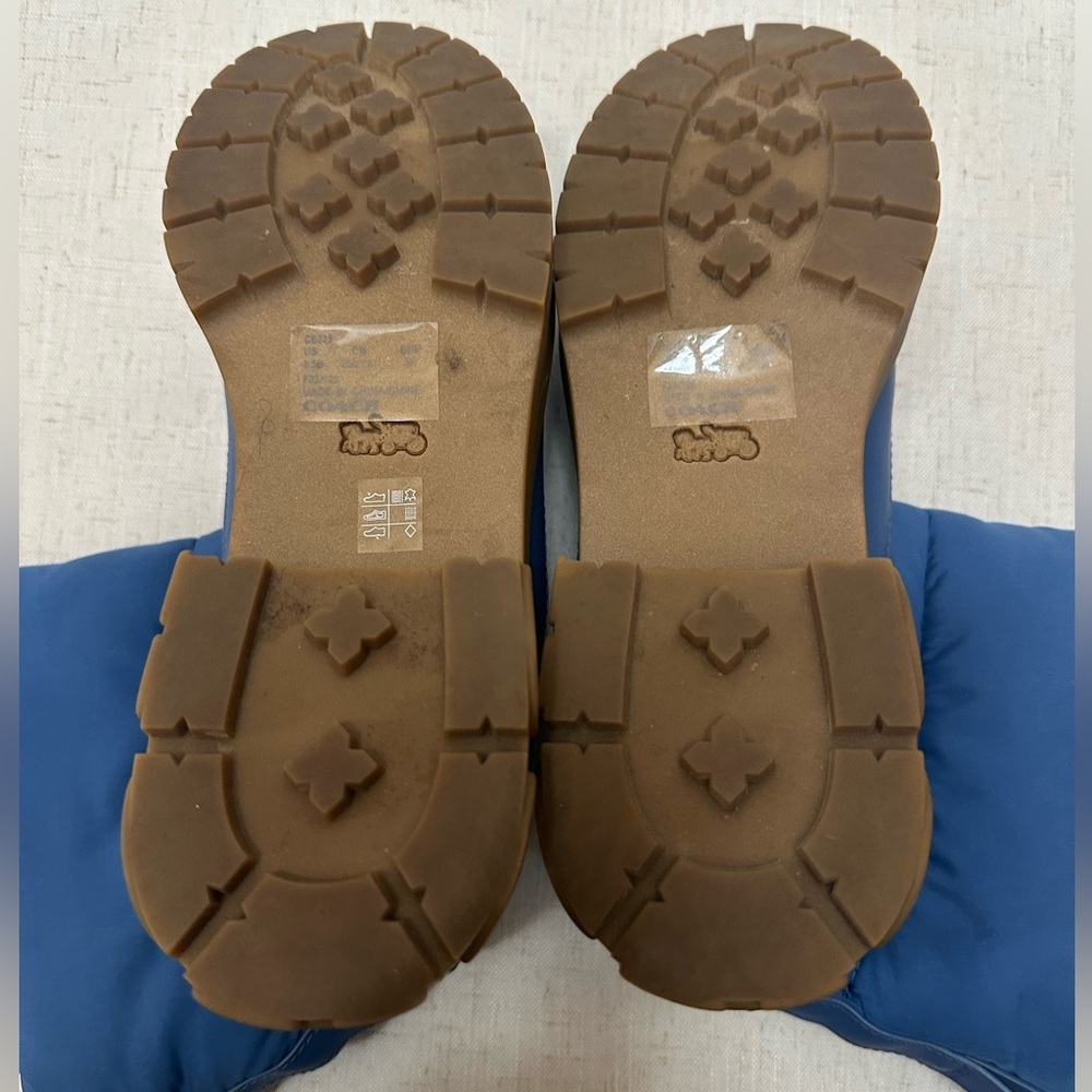 Coach Blue Winter Boots - Picture 5 of 9
